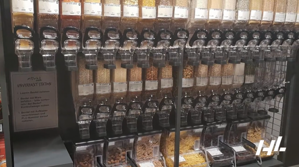 Creating Value with Pick-and-Mix Merchandising Solution for Bulk Goods ...
